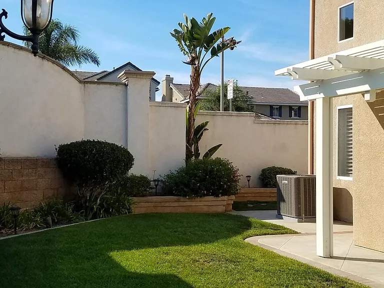 8804 E Crestview Ln — Photo 39