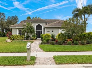 8400 Arborfield Ct, Fort Myers, FL 33912