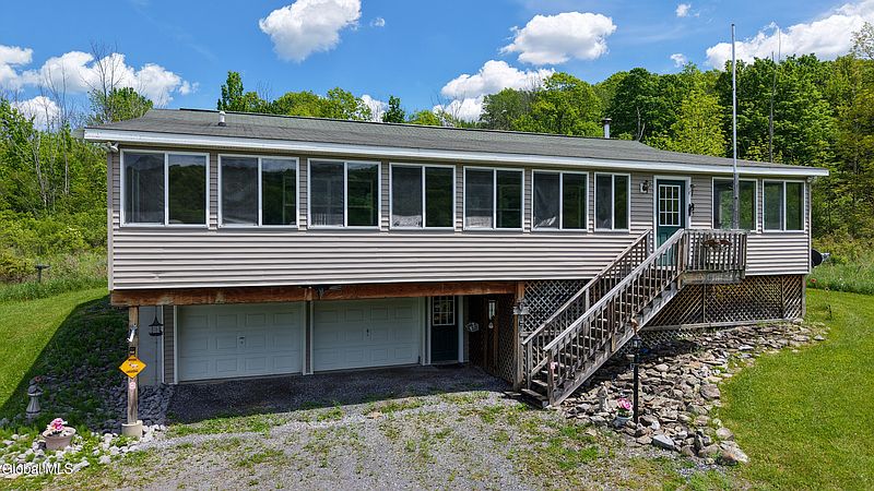 2nd image of 441 Hite Road
