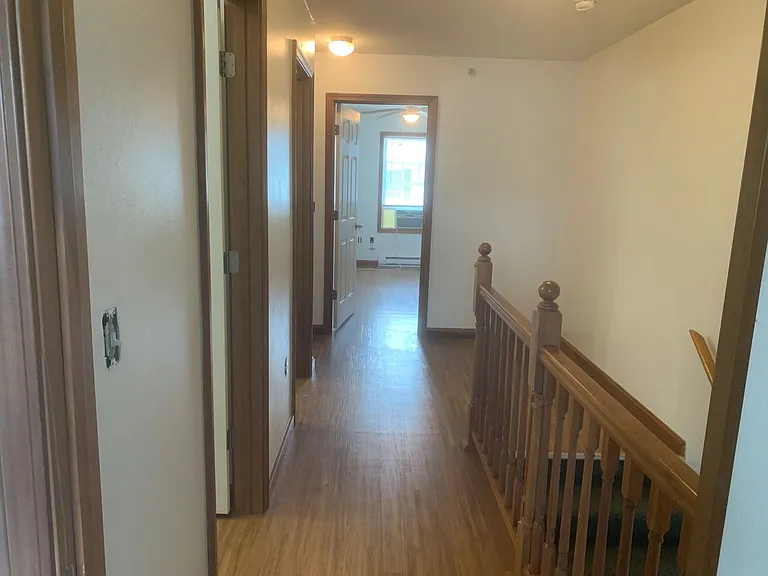 131 Spring Way — Photo 6