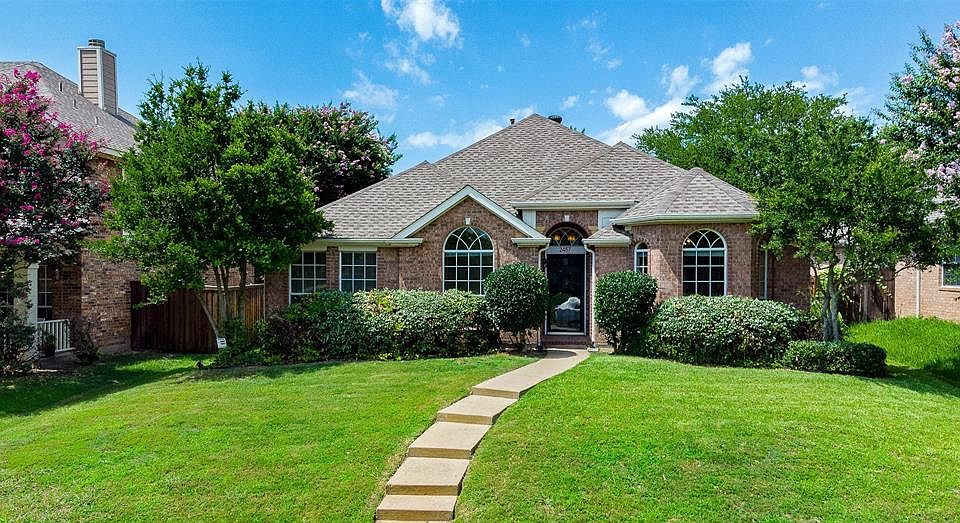 1st image of 2457 Cimmaron Dr