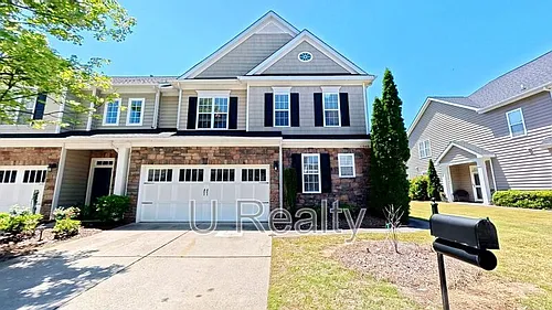 11040 Lucky Horseshoe Ln Photo 1