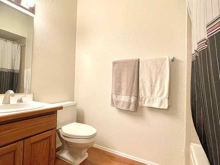5750 N Camino Esplendora #203 — Photo 10