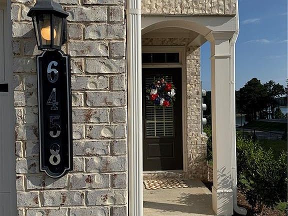 2nd image of 6458 Lanier Harbor Lndg