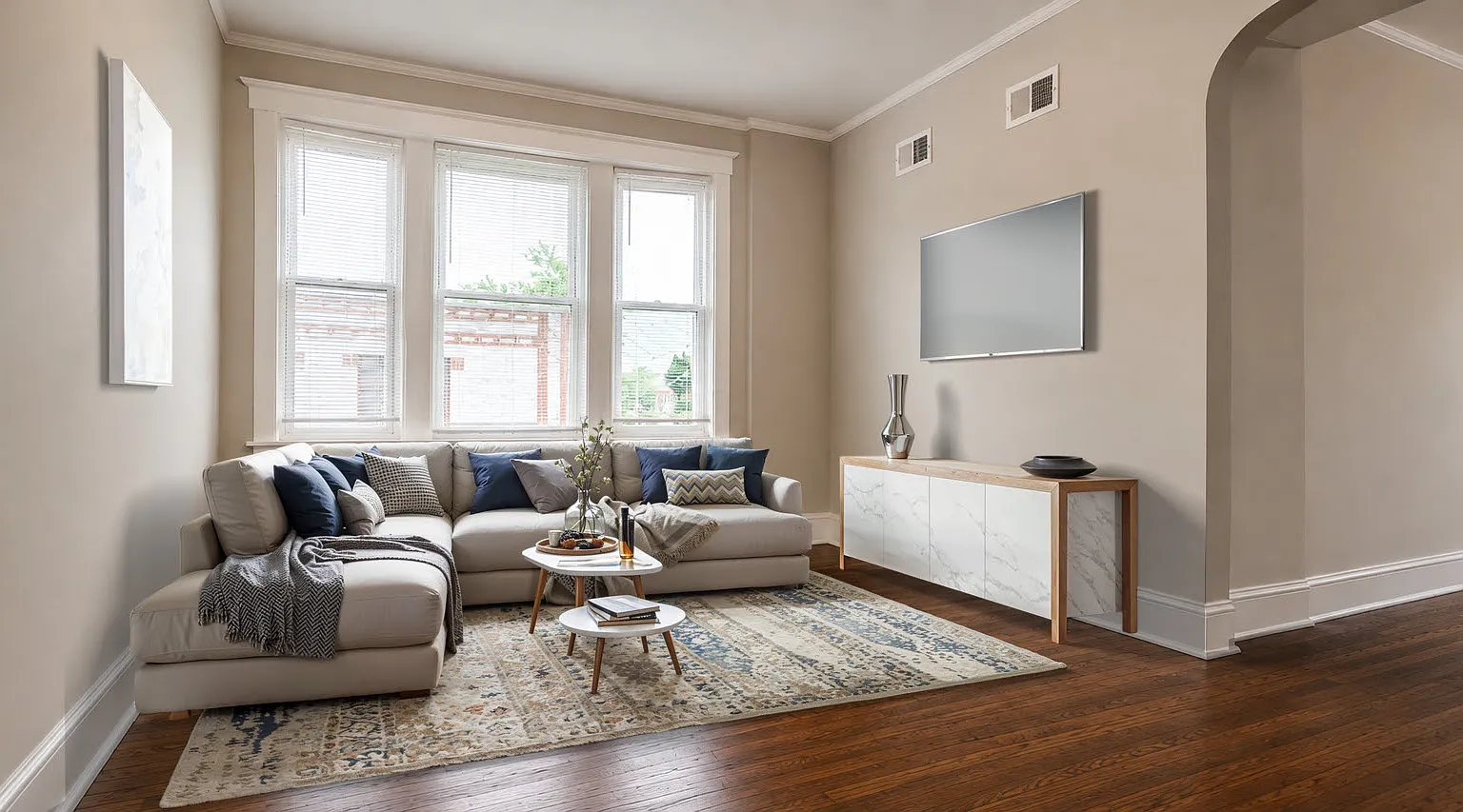 3 bed, 1200 sqft, $2,895 — Photo 4