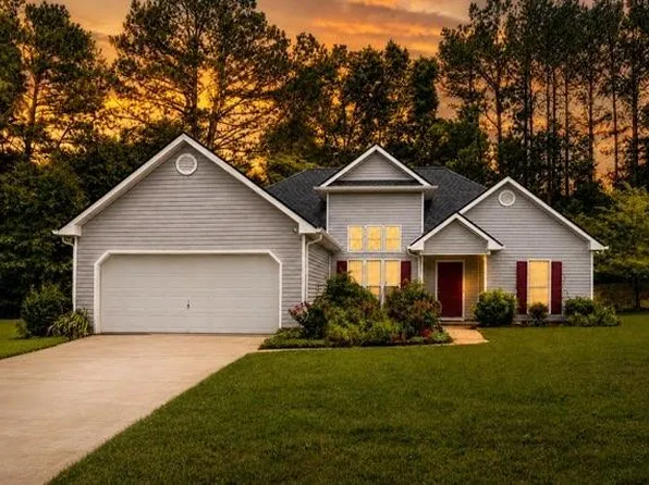 4662 Huff Park Ct, Snellville, GA 30039