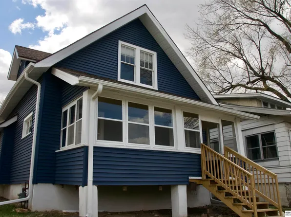 4335 Leavenworth St, Omaha, NE 68105