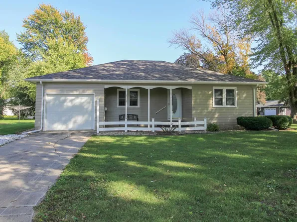 300 NW 9th St, Pocahontas, IA 50574