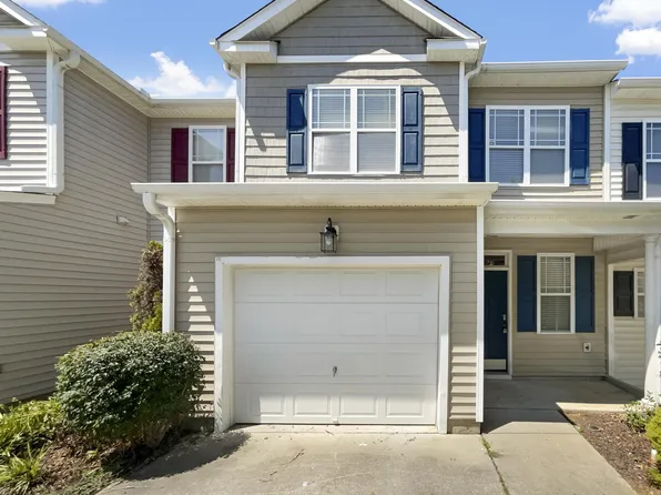 2218 Stoney Spring Dr, Raleigh, NC 27610