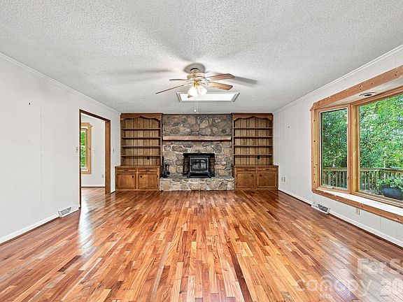 4th image of 19317 Davidson Concord Rd