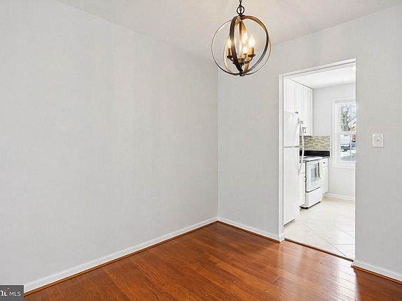 5th image of 36 Prairie Rose Ct #108