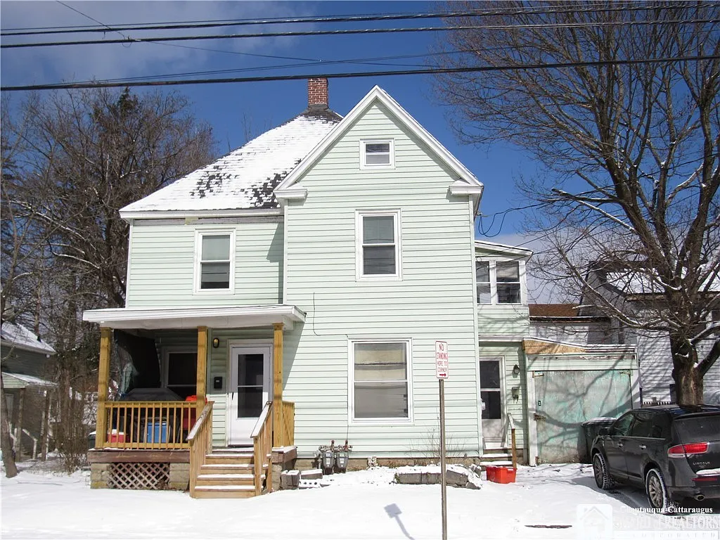 812 Newland Ave photo 1