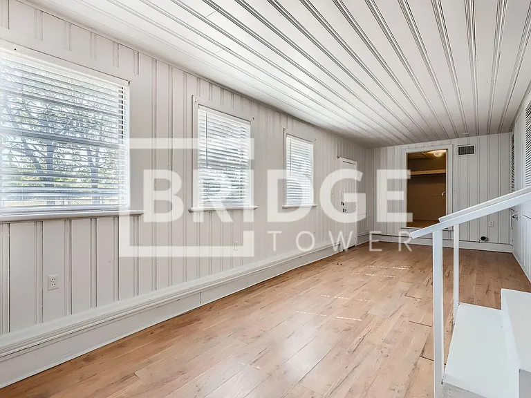 224 E Boyd St — Photo 9