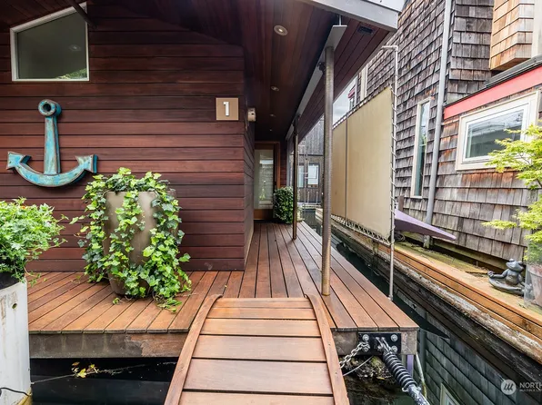 2235 Fairview Avenue E #1, Seattle, WA 98102