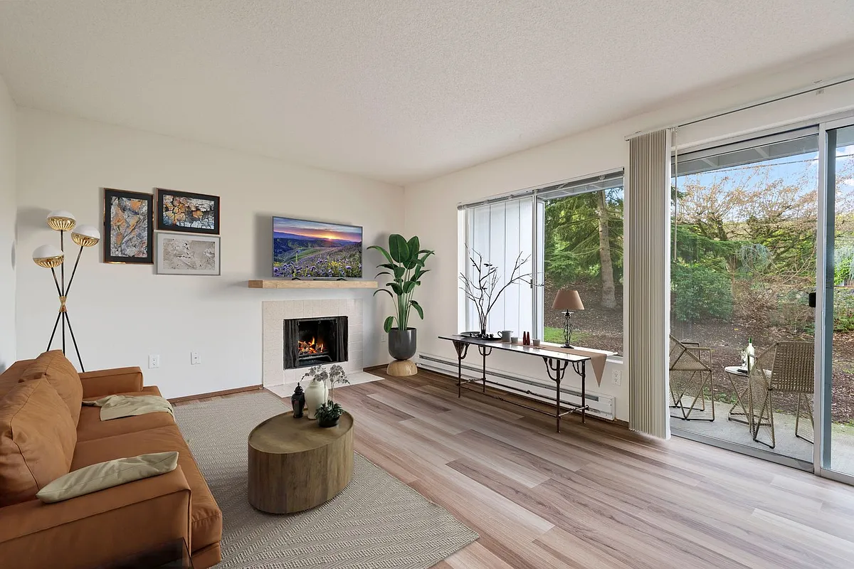 Building Photo - Perla Apartments