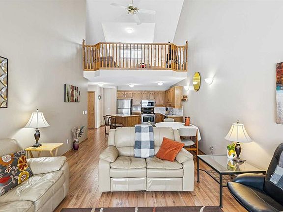 4th image of 53 N Somervale Point SW