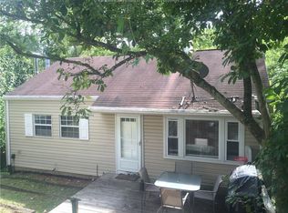 1219 Ashwood Rd, Charleston, WV 25314