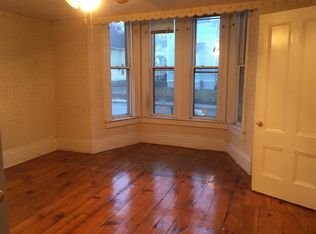 358 Walker St, Lowell, MA 01851