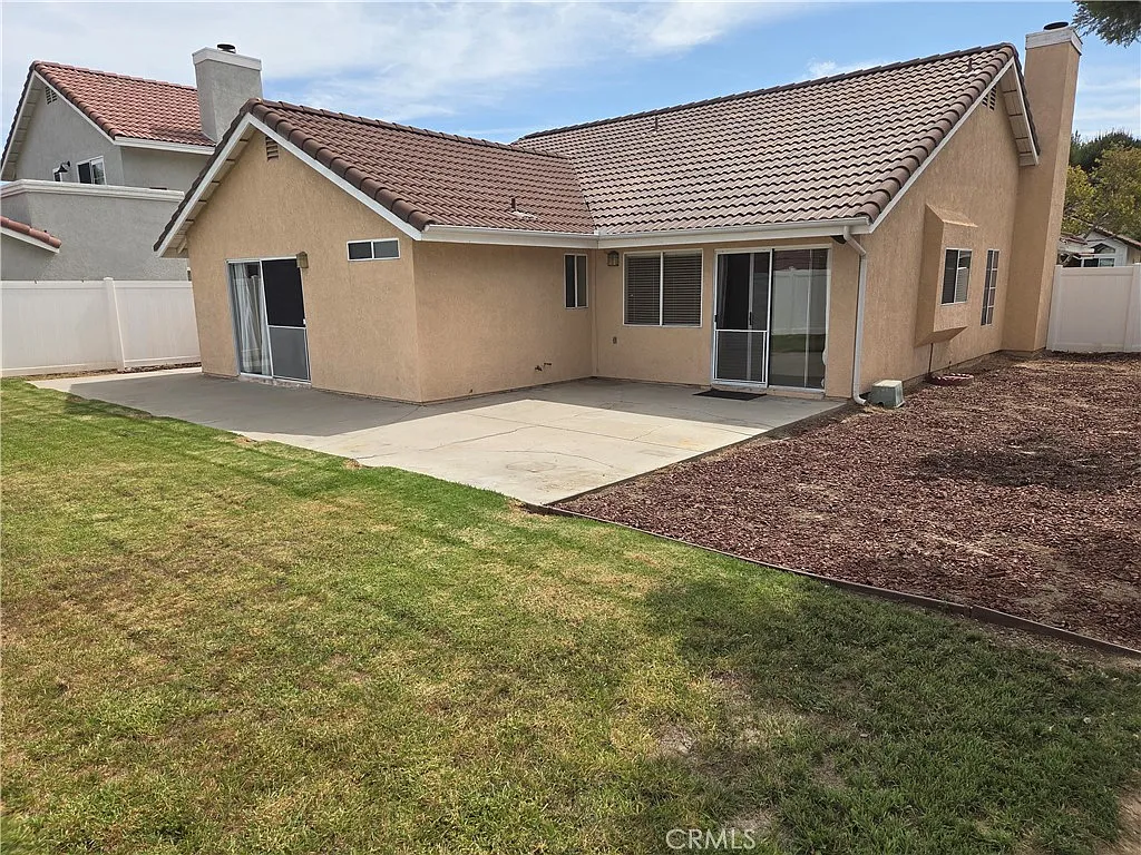3 bed, 1312 sqft, $3,000 — Photo 3