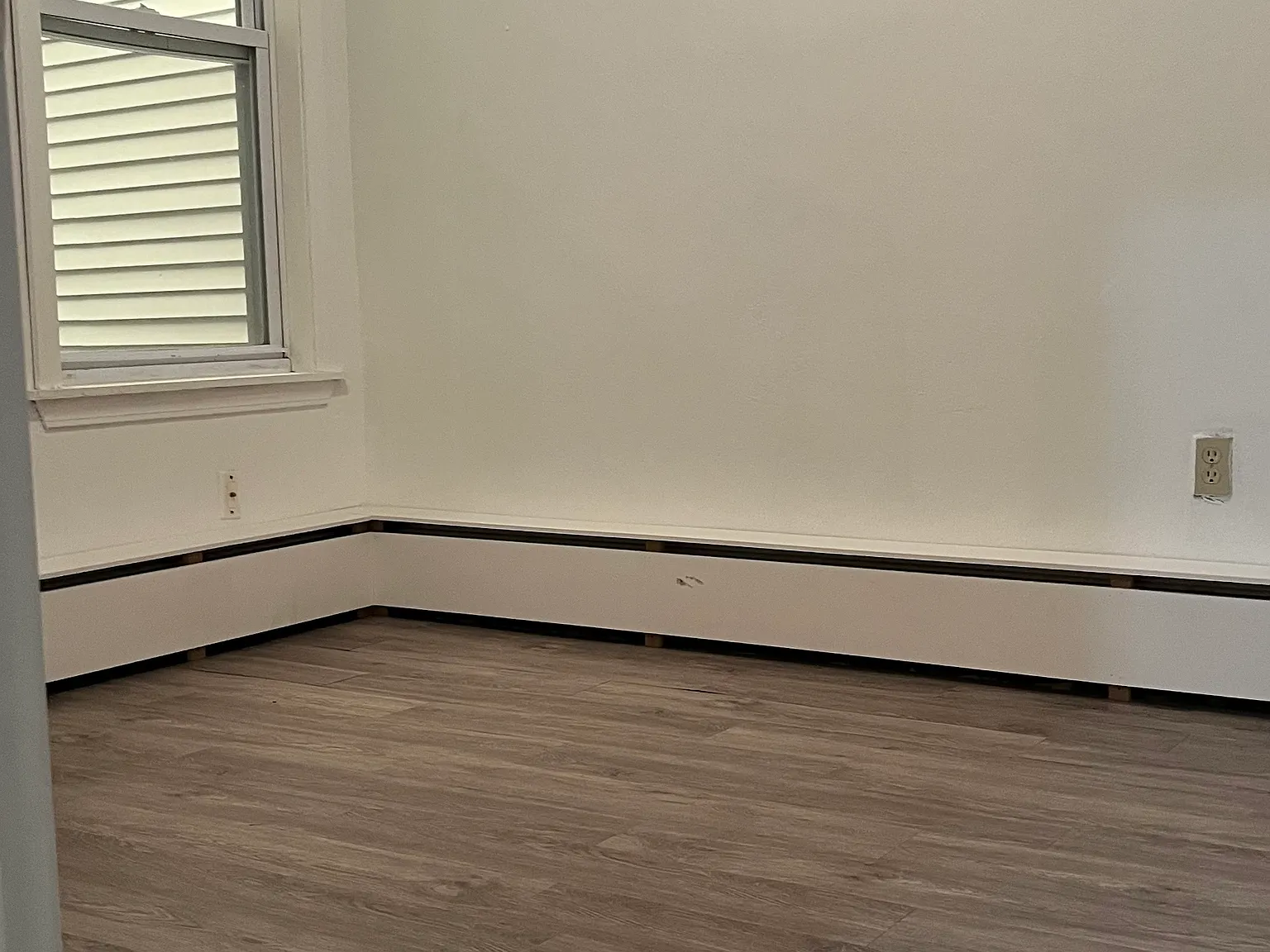 3 bed, $2,300 — Photo 4