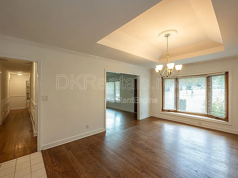245 Brook Dr — Photo 14