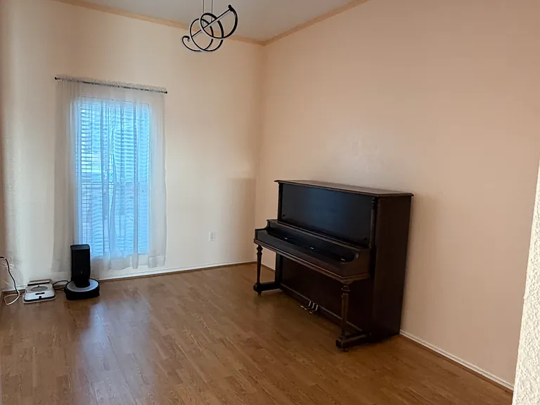 417 Hardwicke Ln — Photo 13