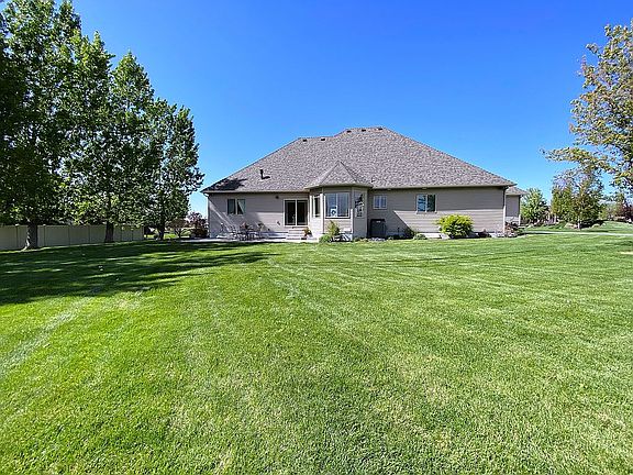 4th image of 4688 E Majestic View Dr