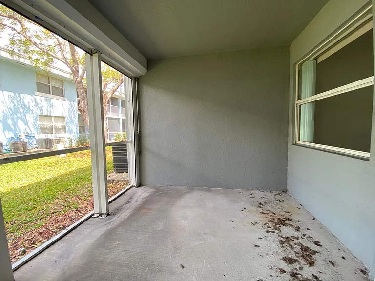 2003 SE 27th Dr #102-A — Photo 18