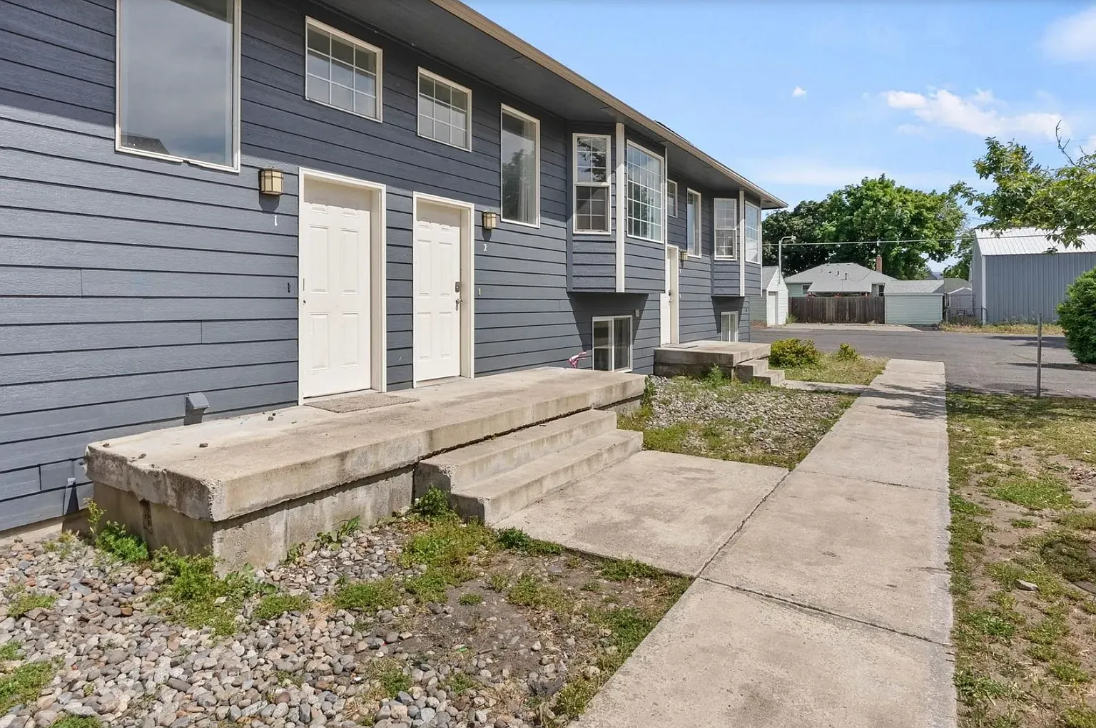 MP153 - 2308 E South Riverton — Photo 1