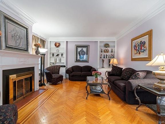 5th image of 12 Ellwood Ave