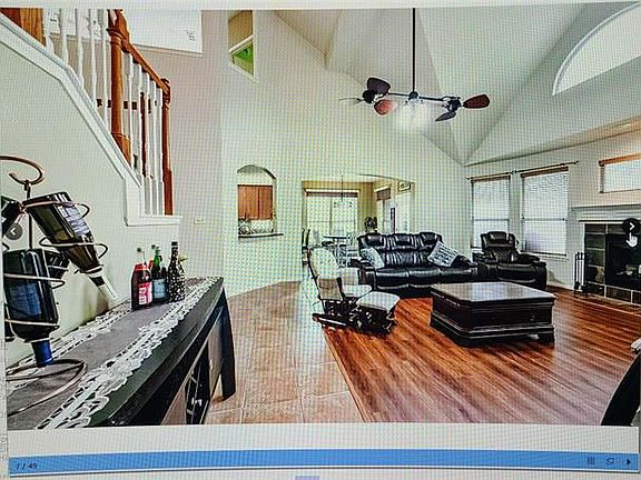 4th image of 7503 Hollow Cove Ct