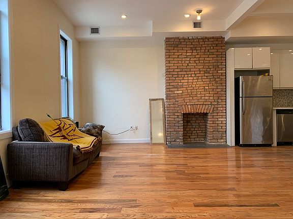 3rd image of 708 Bushwick Ave #2B