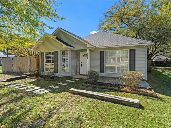 132 Scott St, Madisonville, LA 70447