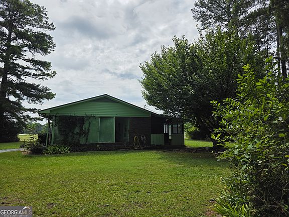 4th image of 1215 Glenn Carrie Rd