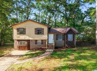 125 Greenridge Ter, Bessemer, AL 35023