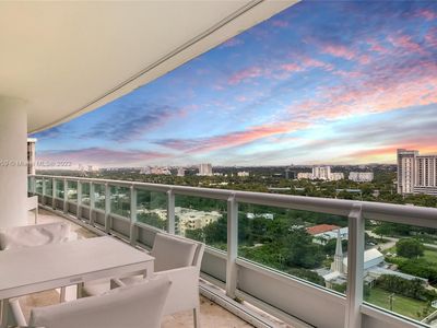 1643 Brickell Ave APT 2006, Miami, FL, 33129