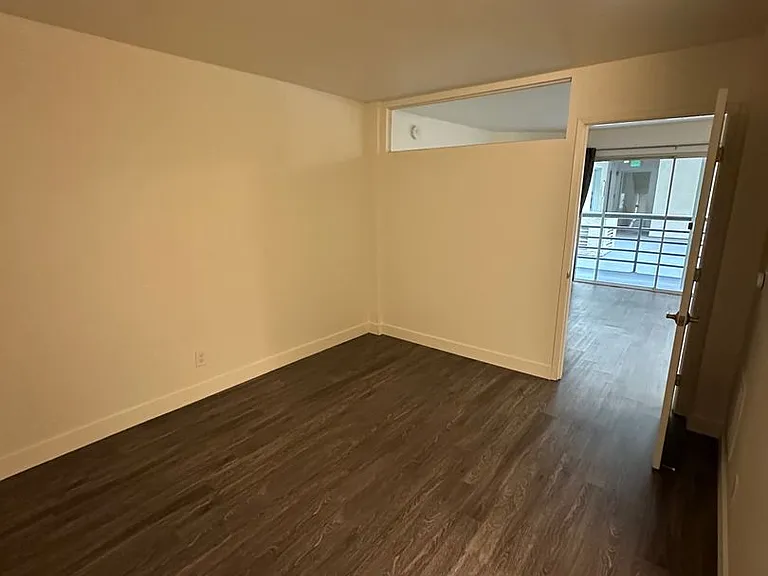 1250 N. June St. Los Angeles CA 90038 — Photo 32