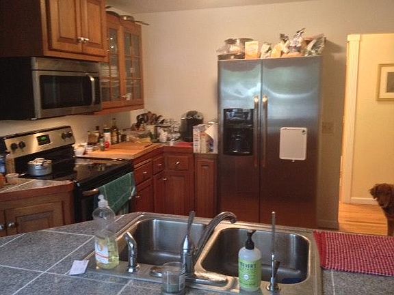 Stainless Steel Appliances and Granite Counter Tops