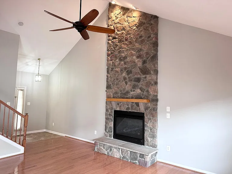21 Mineral Springs Rd — Photo 6