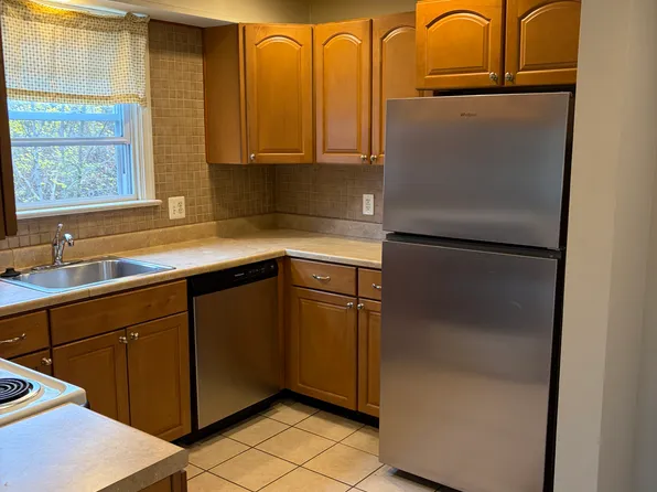 218 Township Line Rd Floor 2, Jenkintown, PA 19046