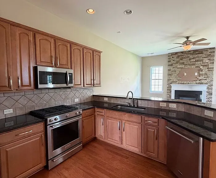 10729 Serape Rd — Photo 13