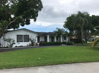8401 SW 178th St, Palmetto Bay, FL 33157