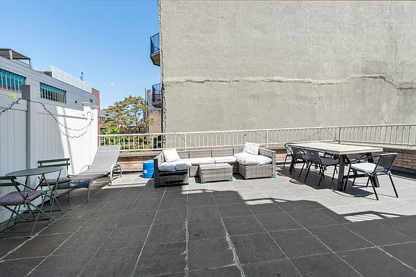 Rented by Douglas Elliman | media 17