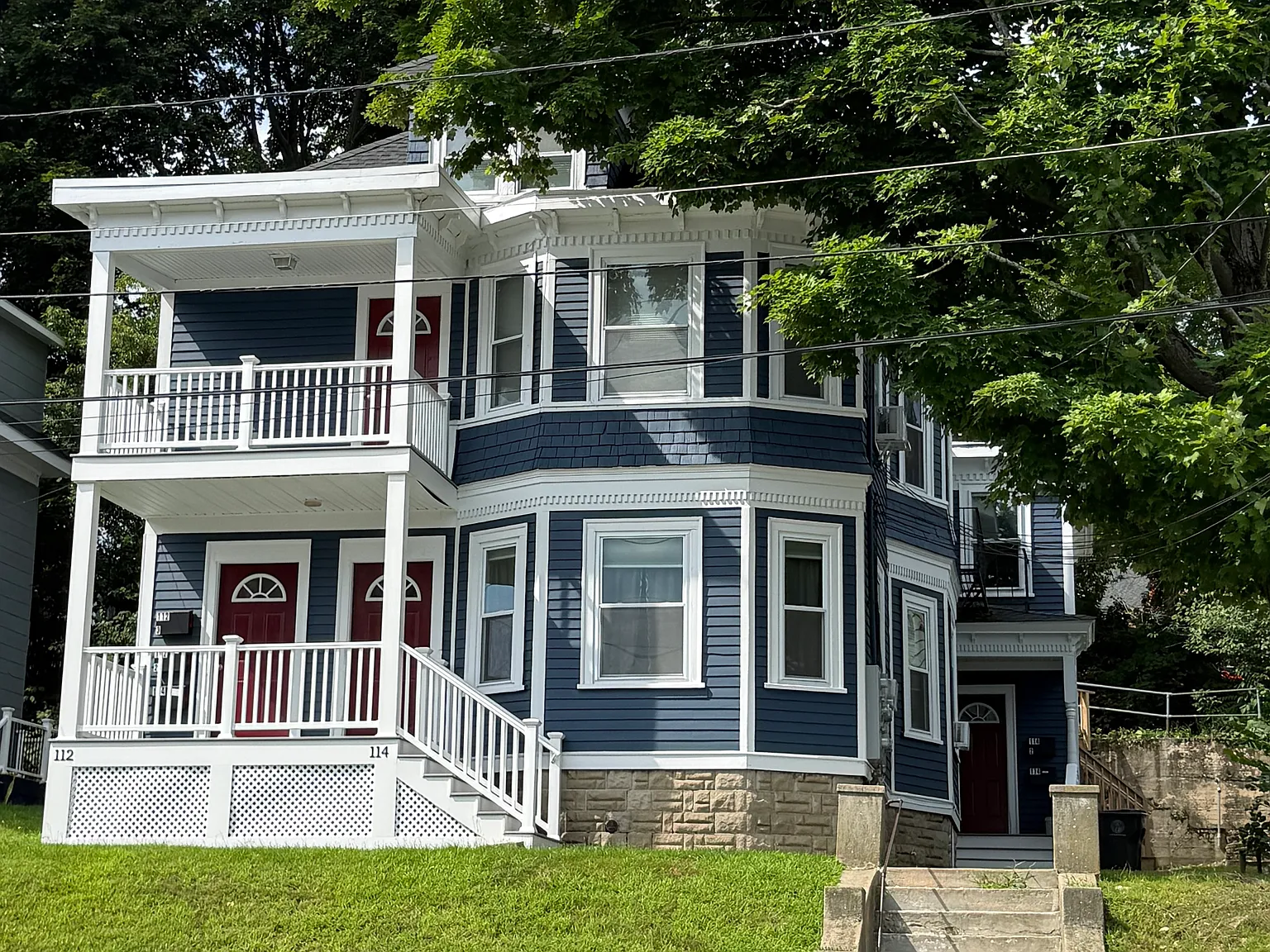114 Blaisdell St — Photo 2