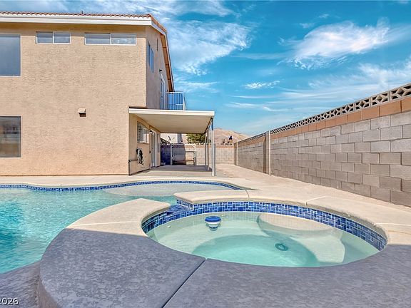 4th image of 5841 Stateline Way