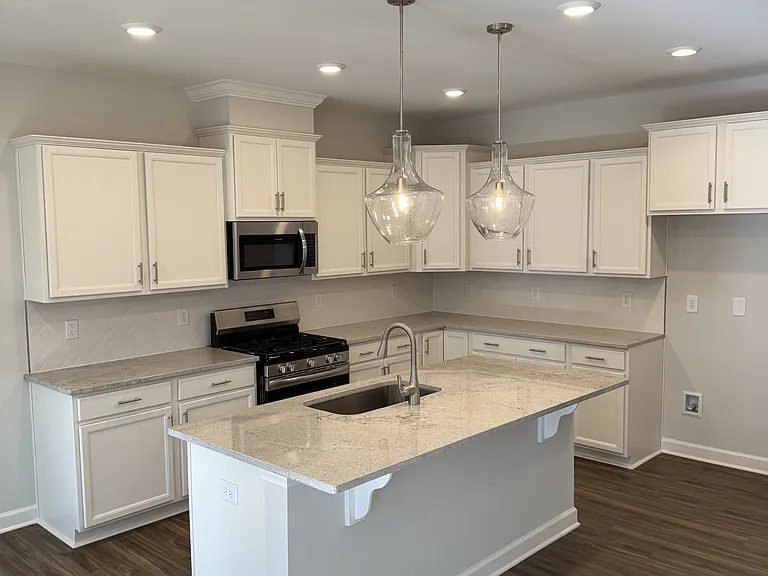 31 Fairwinds Dr — Photo 5