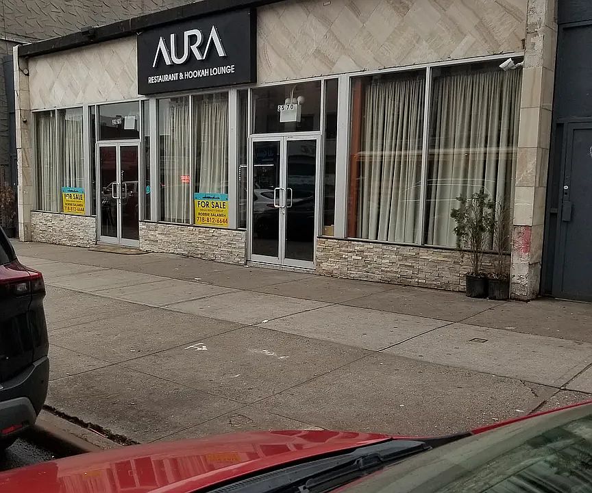 2nd image of 2570 Steinway St
