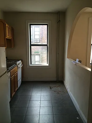 Rented by Bohemia Realty Group | media 12