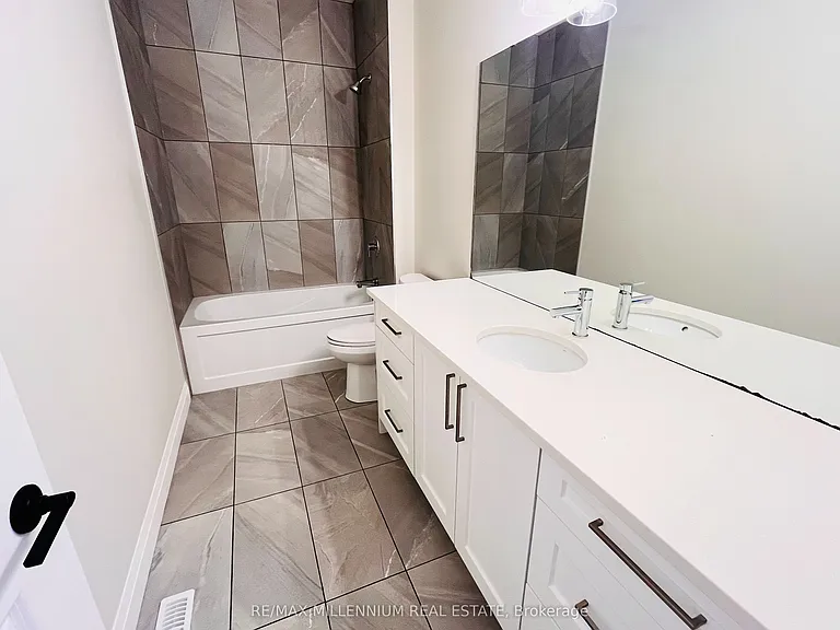 7 Rea Ct — Photo 6