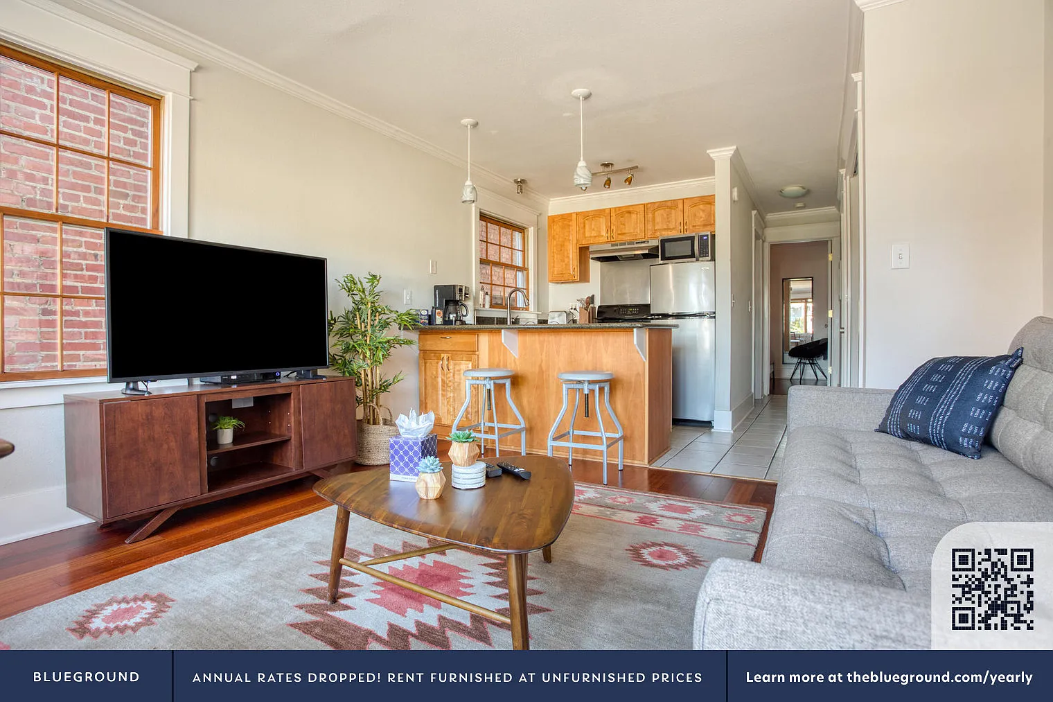 1 bed, 1.0 bath, 465 sqft, $1,370 — Photo 2